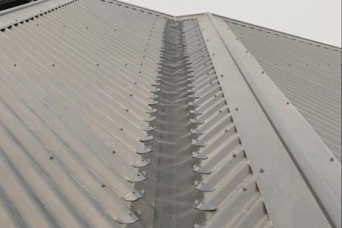 Aluminium gutter guard installation